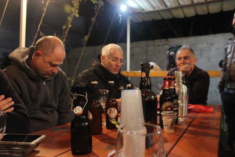 בירימינה, תחרות בירה, סדנת בירה, טעימות בירה, סדנאות בירה, סדנאות גיבוש לעובדים, ימי כיף וגיבוש לעובדים, רעיונות לפעילות גיבוש לעובדים, נעמה אשכנזי,מלכת הבירה, סדנת גיבוש, סדנת אלכוהול, מתנה מקורית לגבר, פעילות גיבוש